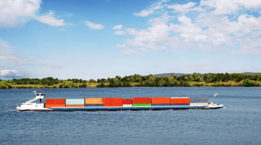 peniche marchandises